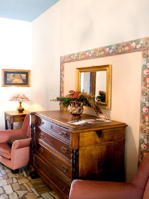 B&B I Colori Dell'Arcobaleno Belvedere Langhe 외부 사진